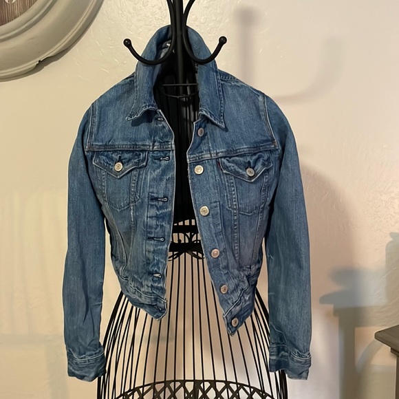 LEVIS JEAN JACKET - Picture 1 of 6